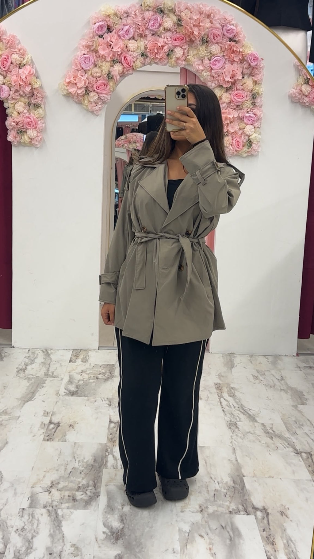 Short T coat